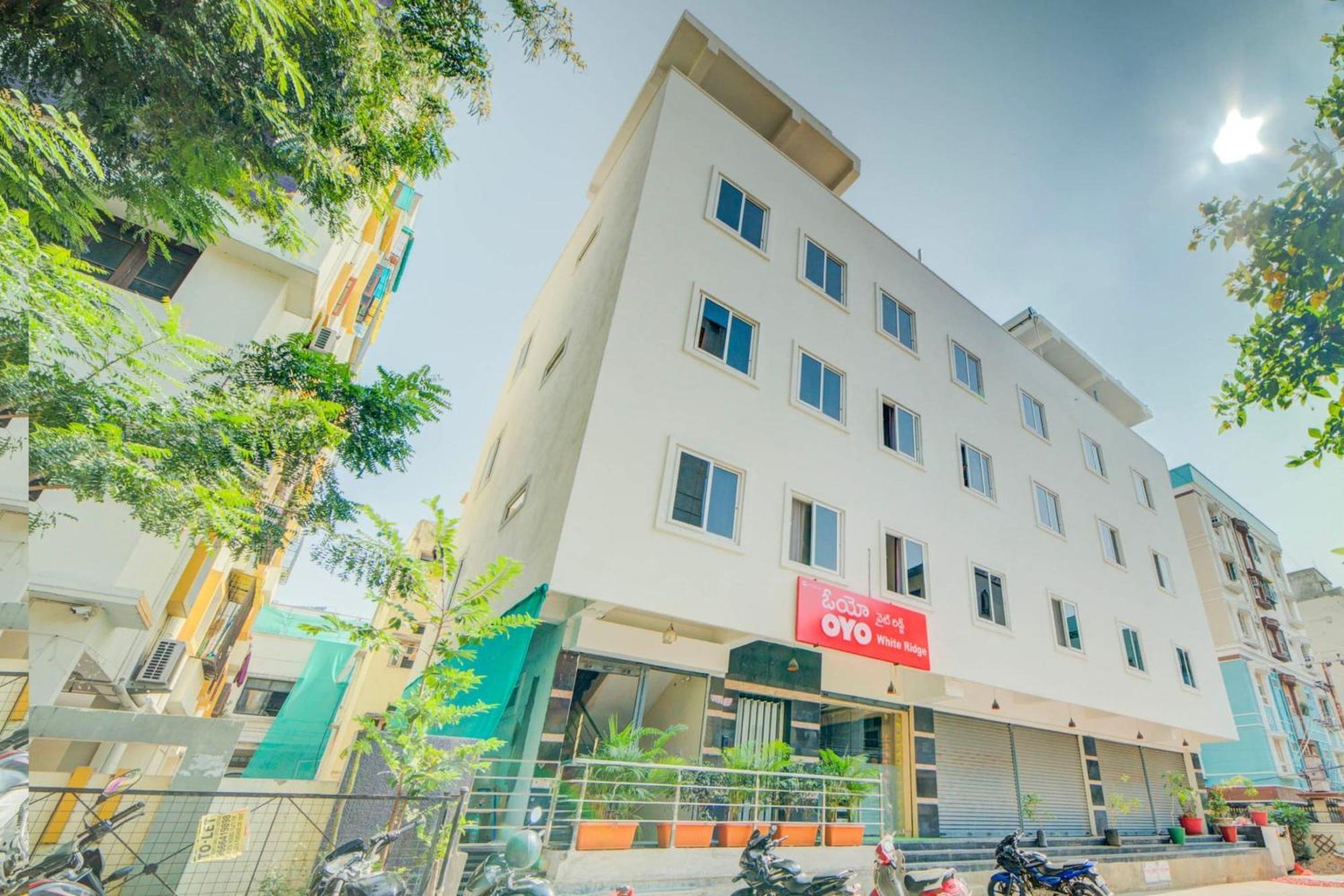 Super Hotel O White Ridge Sururnagar Exterior photo
