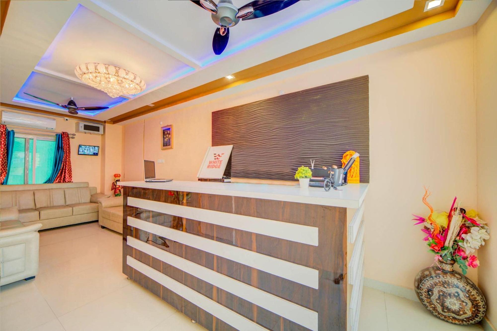 Super Hotel O White Ridge Sururnagar Exterior photo